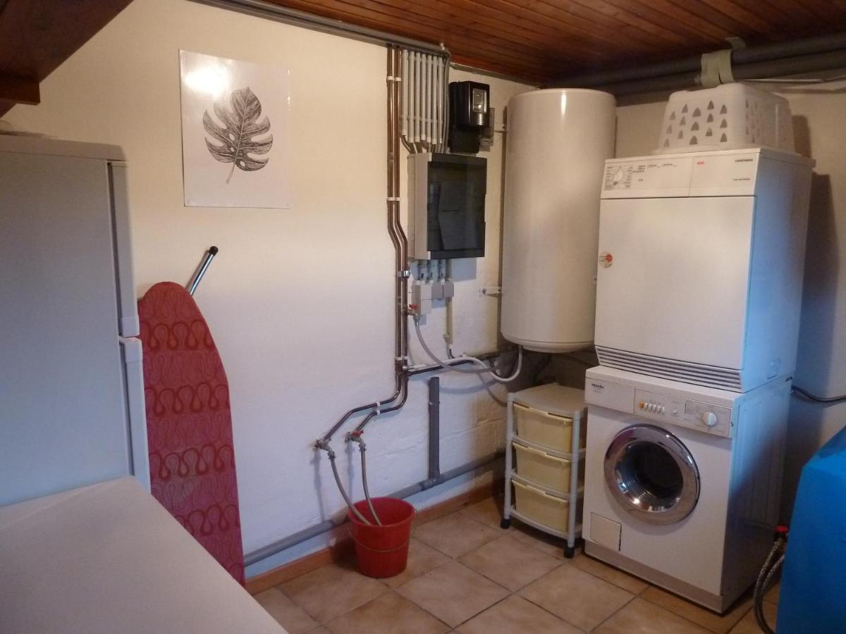 'Chez Lulu' - Gîte de charme en Ardennes avec grande terrasse fermée Nassogne Exterior foto